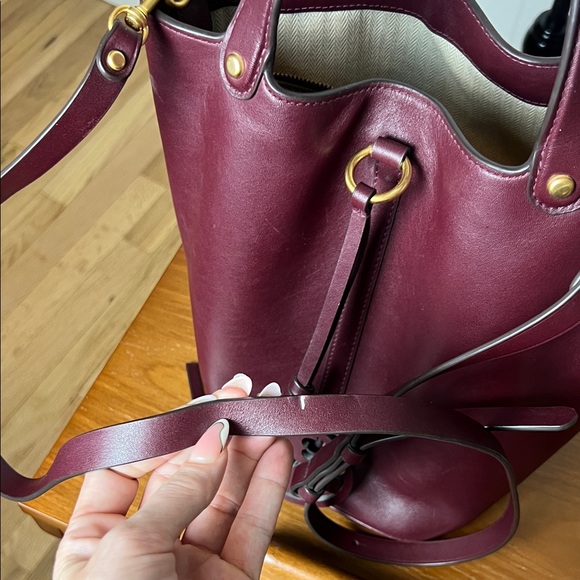 Tory Burch Miller Bucket Bag Deep Burgundy Rare Color Shoulder Bag Purse - Picture 14 of 17